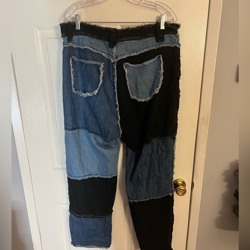 Patchwork Color Block Raw Hem Jeans - image 4